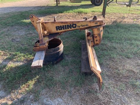 old skid steer servis rhino blade with wheel|used rhino blades.